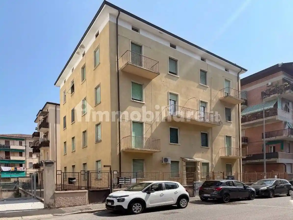 Appartamento in vendita a Verona