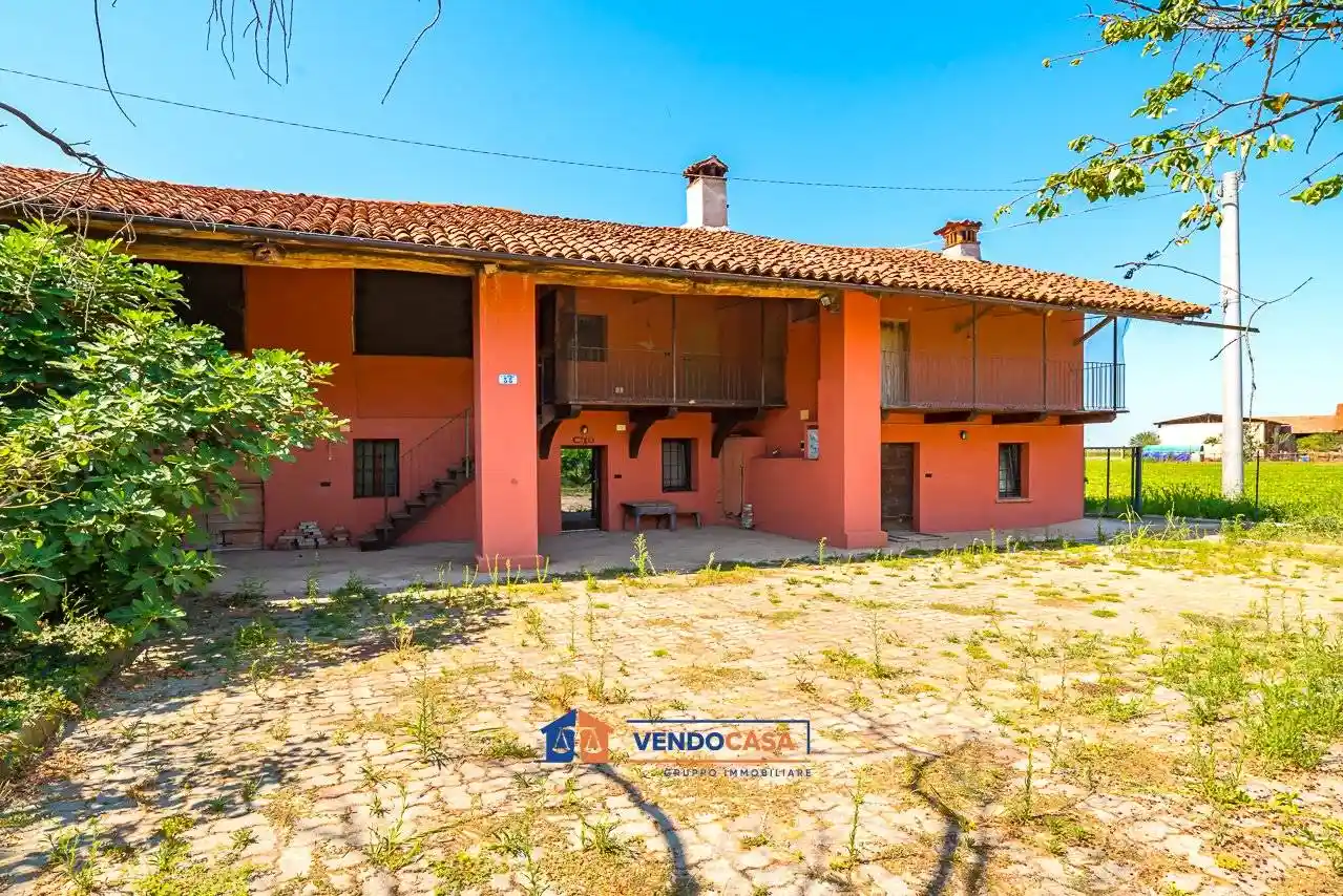 Rustico - Casale in vendita a Busca
