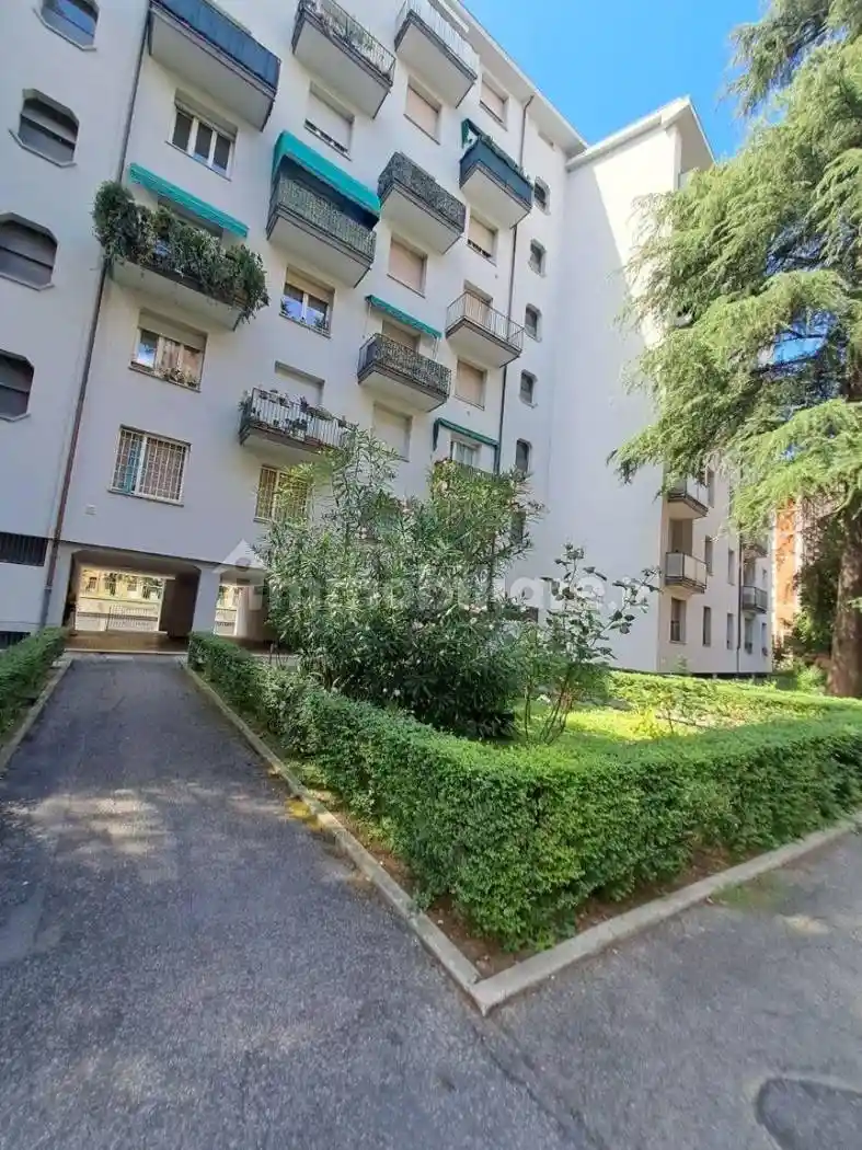 Appartamento in vendita a Bologna