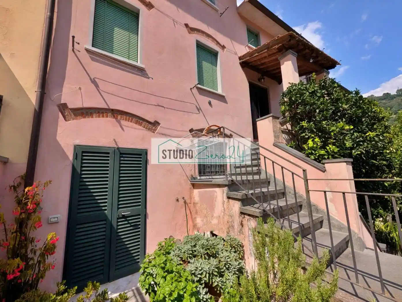 Casa indipendente in vendita a Pietrasanta