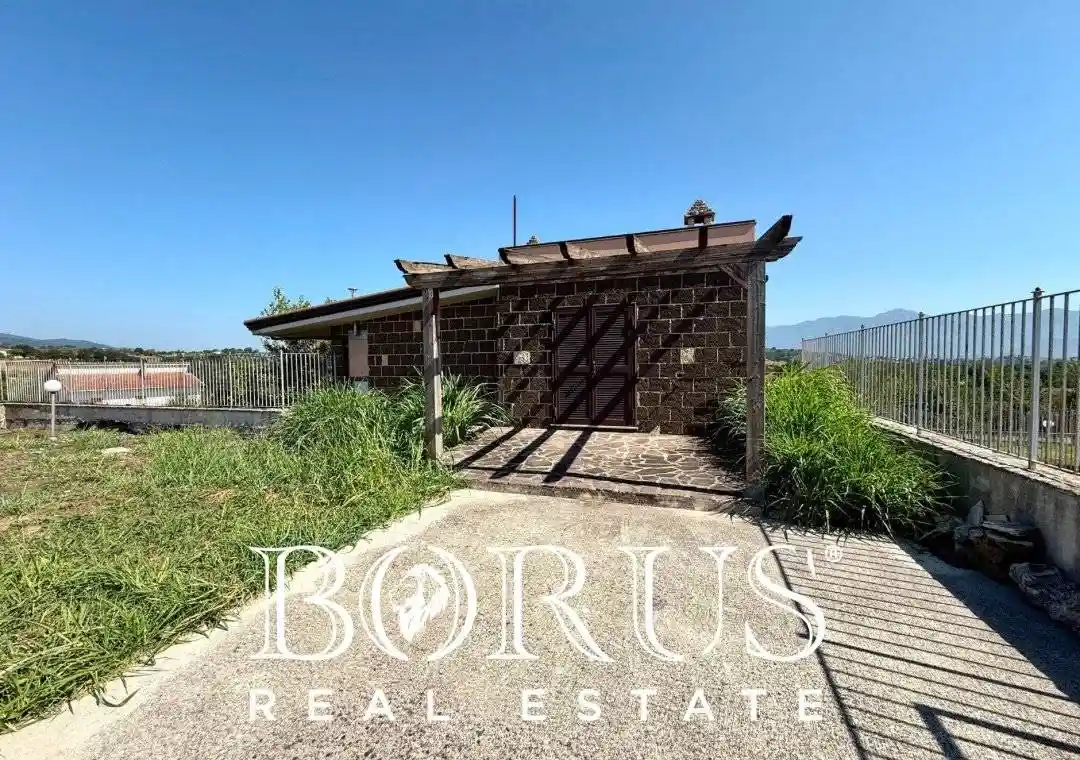 Villa in vendita a Ruviano