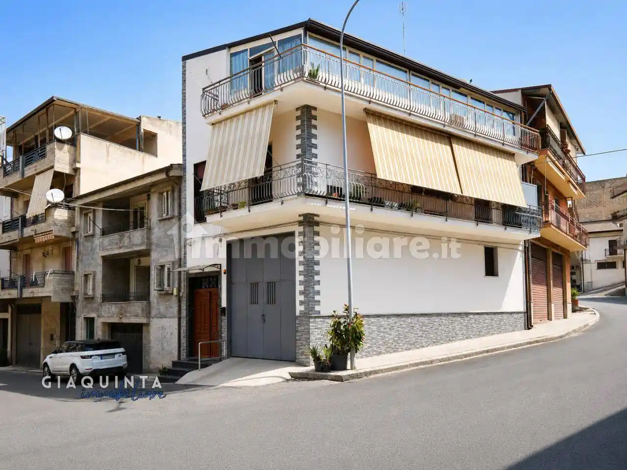 Casa indipendente in vendita a Palagonia