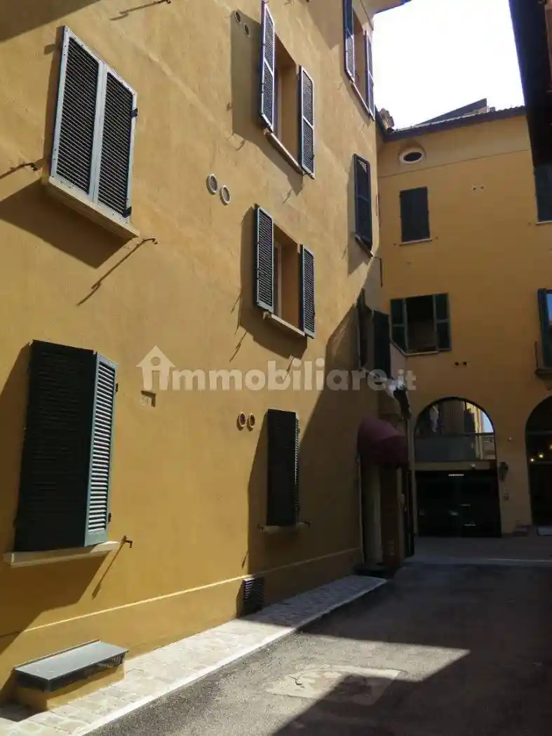 Appartamento in affitto a Bologna