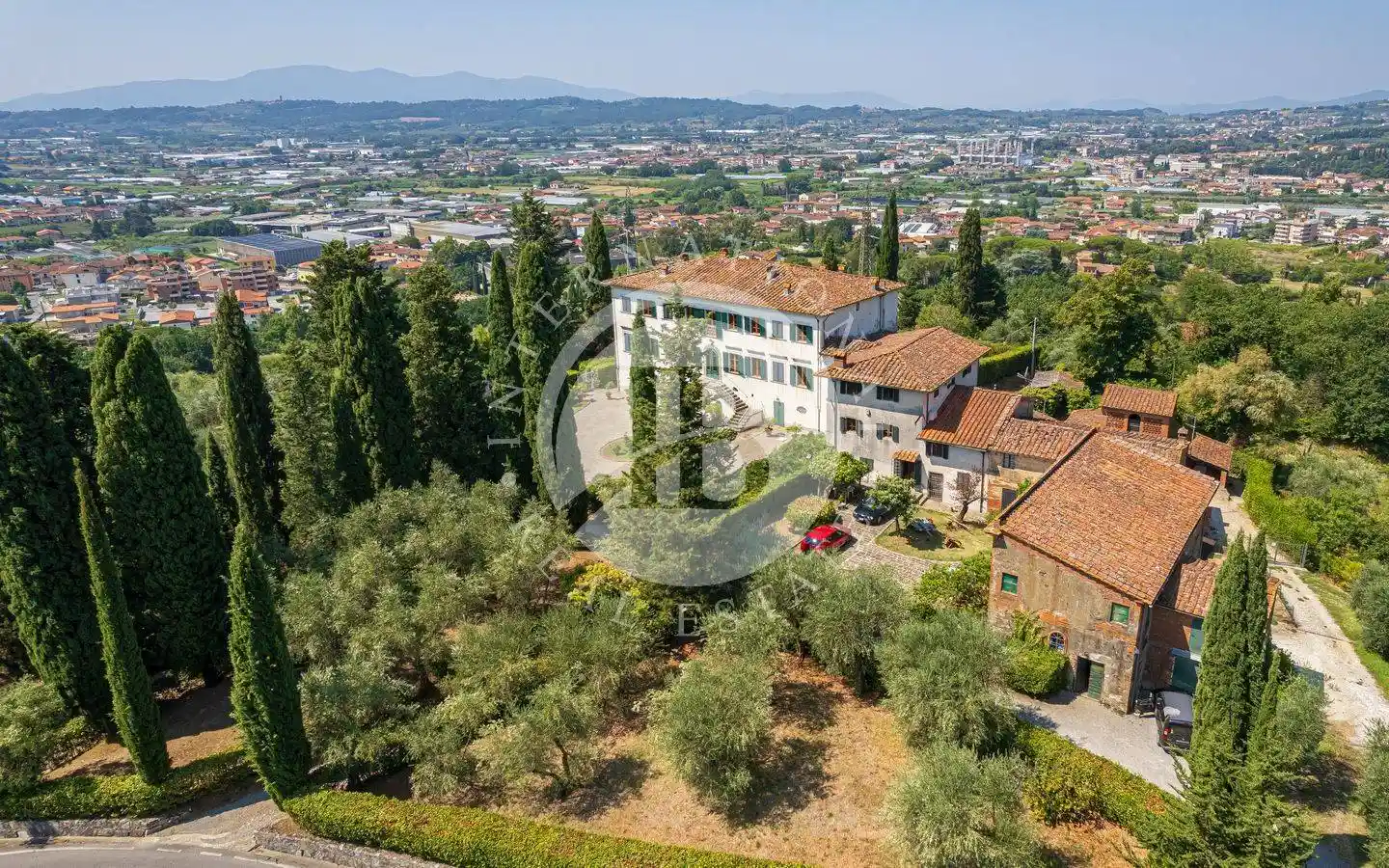 Villa in vendita a Uzzano