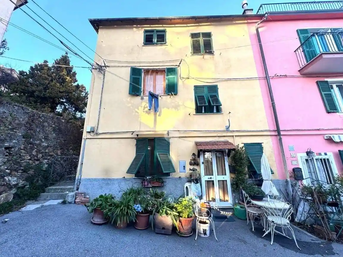 Appartamento in vendita a Genova