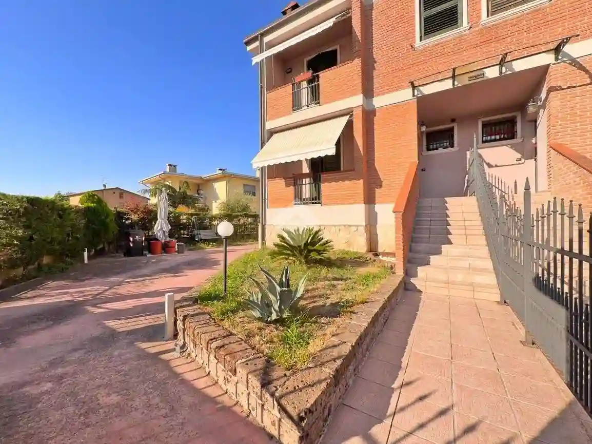Villetta a schiera - foto 2