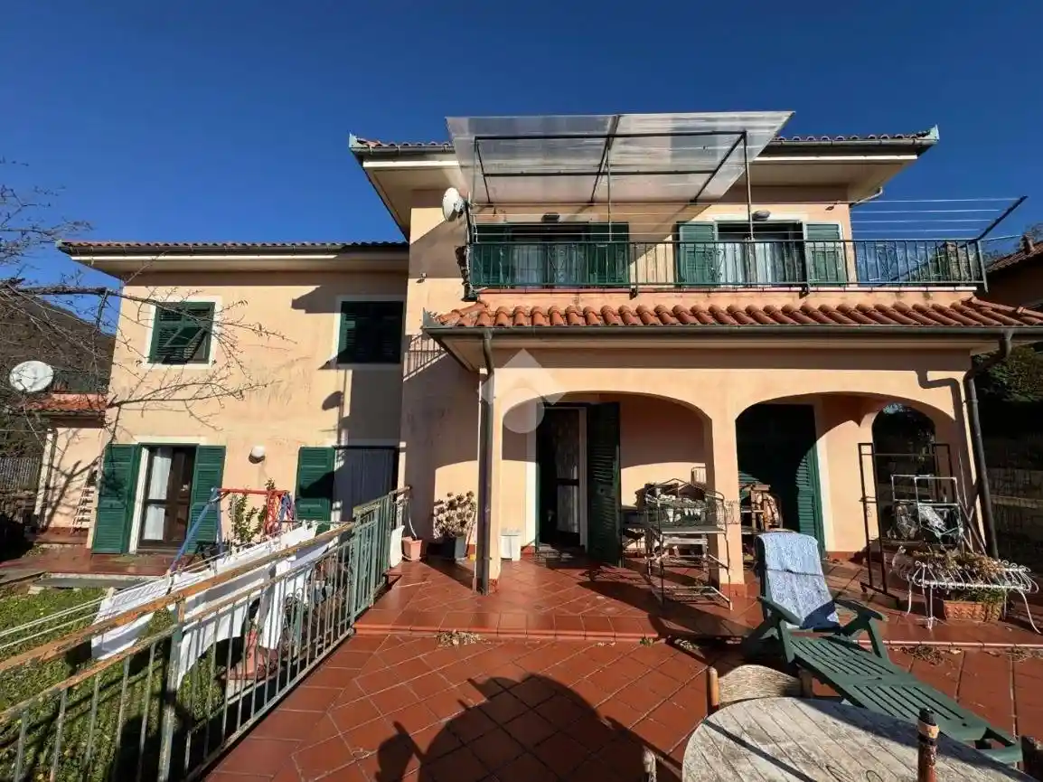 Villa in vendita a Ceranesi