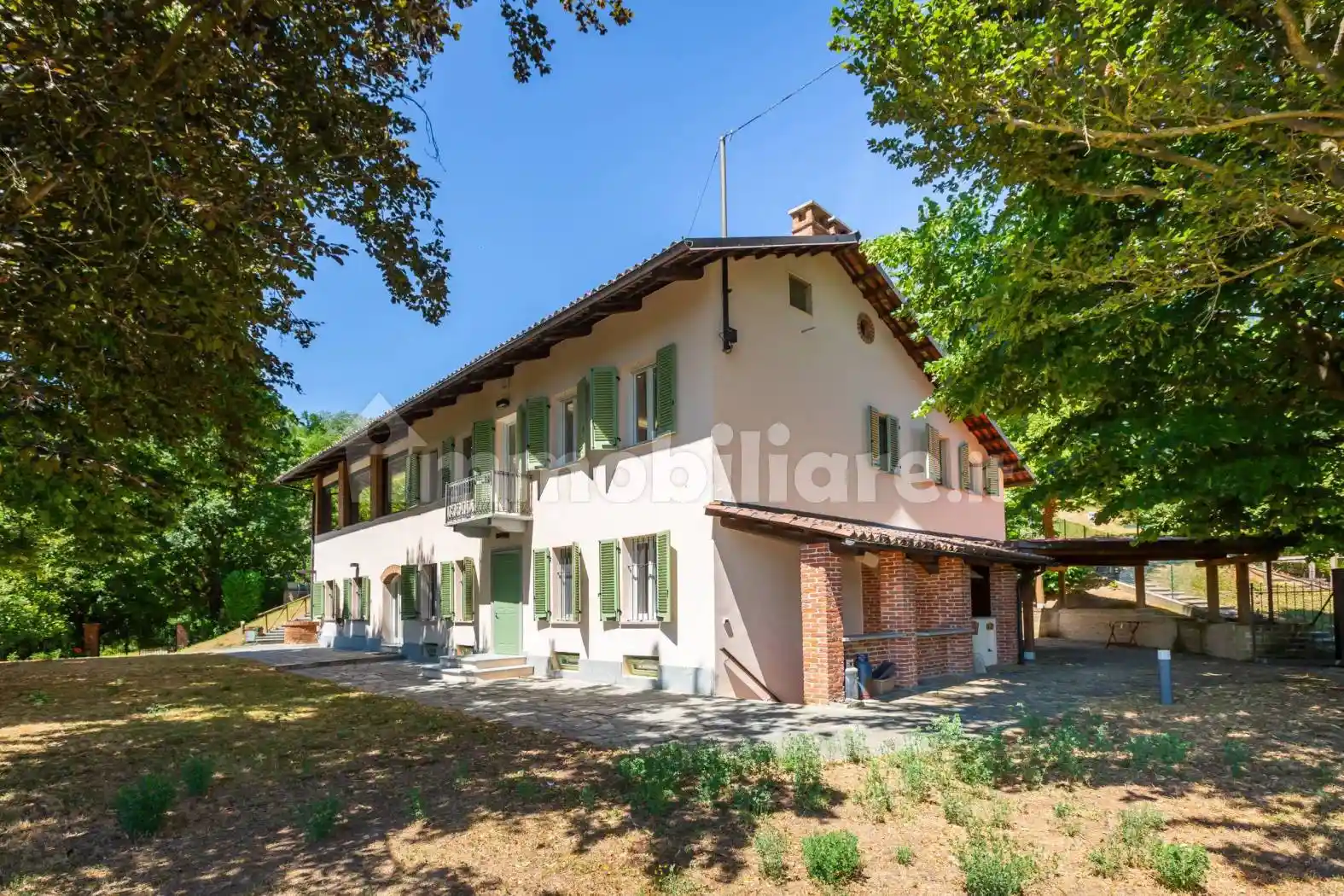 Villa in vendita a Passerano Marmorito
