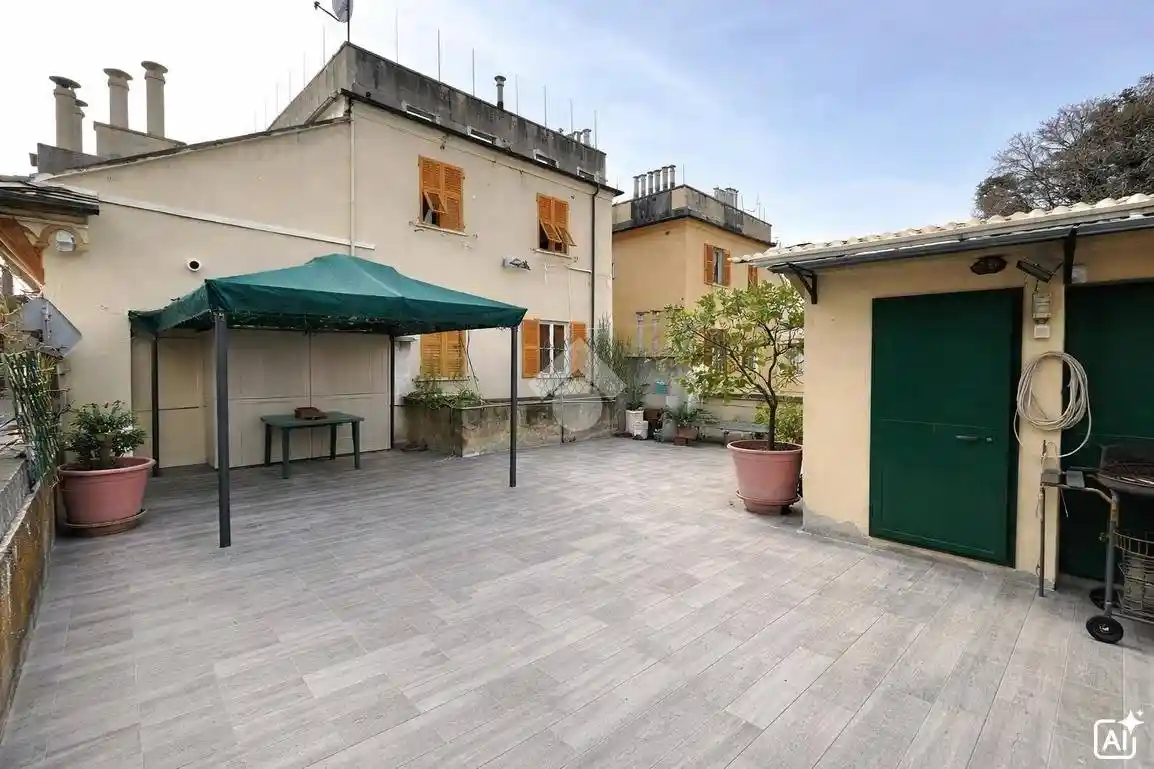 Appartamento in vendita a Genova