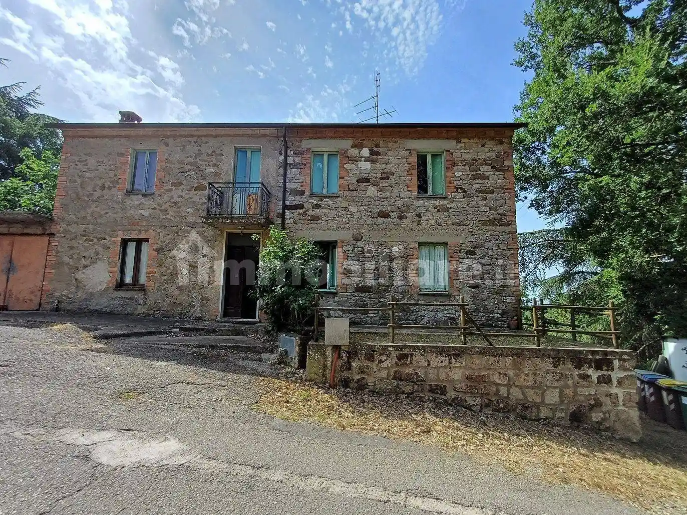 Rustico - Casale in vendita a San Venanzo