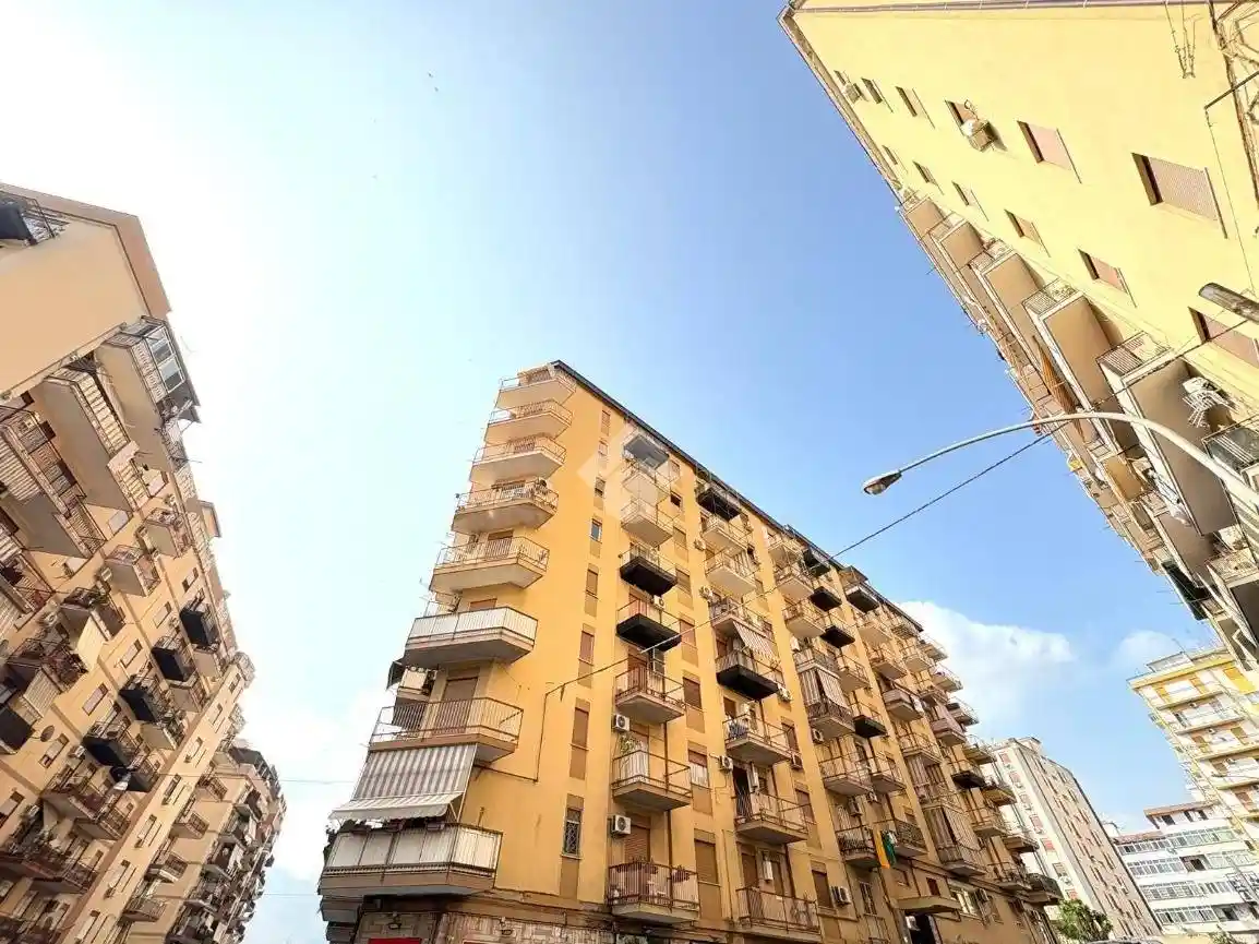 Appartamento in vendita a Palermo
