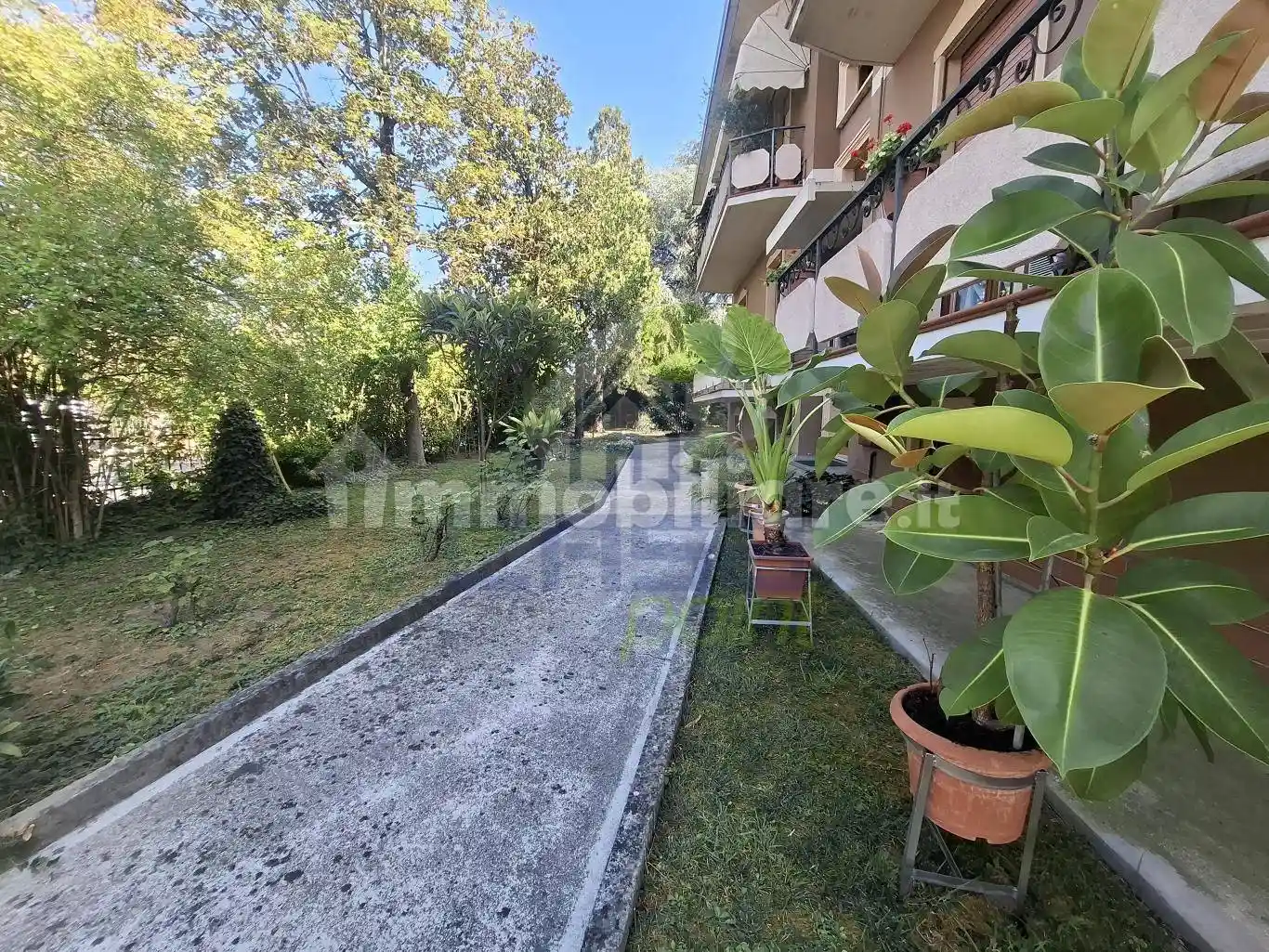 Appartamento in vendita a Castelvetro Piacentino