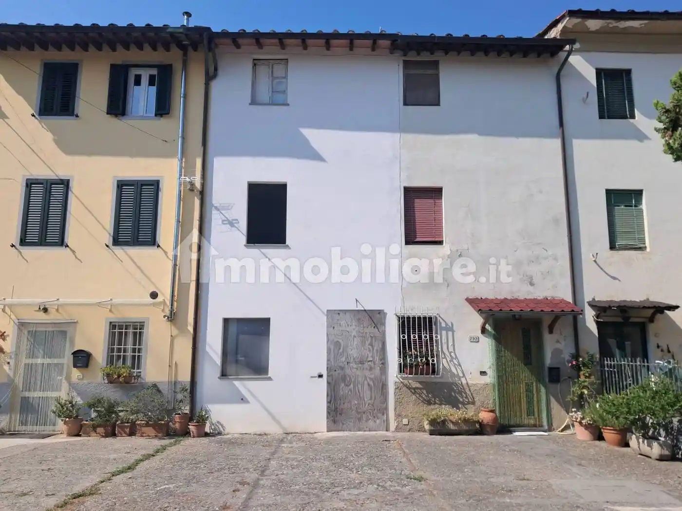 Casa indipendente in vendita a Lucca