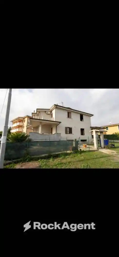 Villa in vendita a Soveria Simeri
