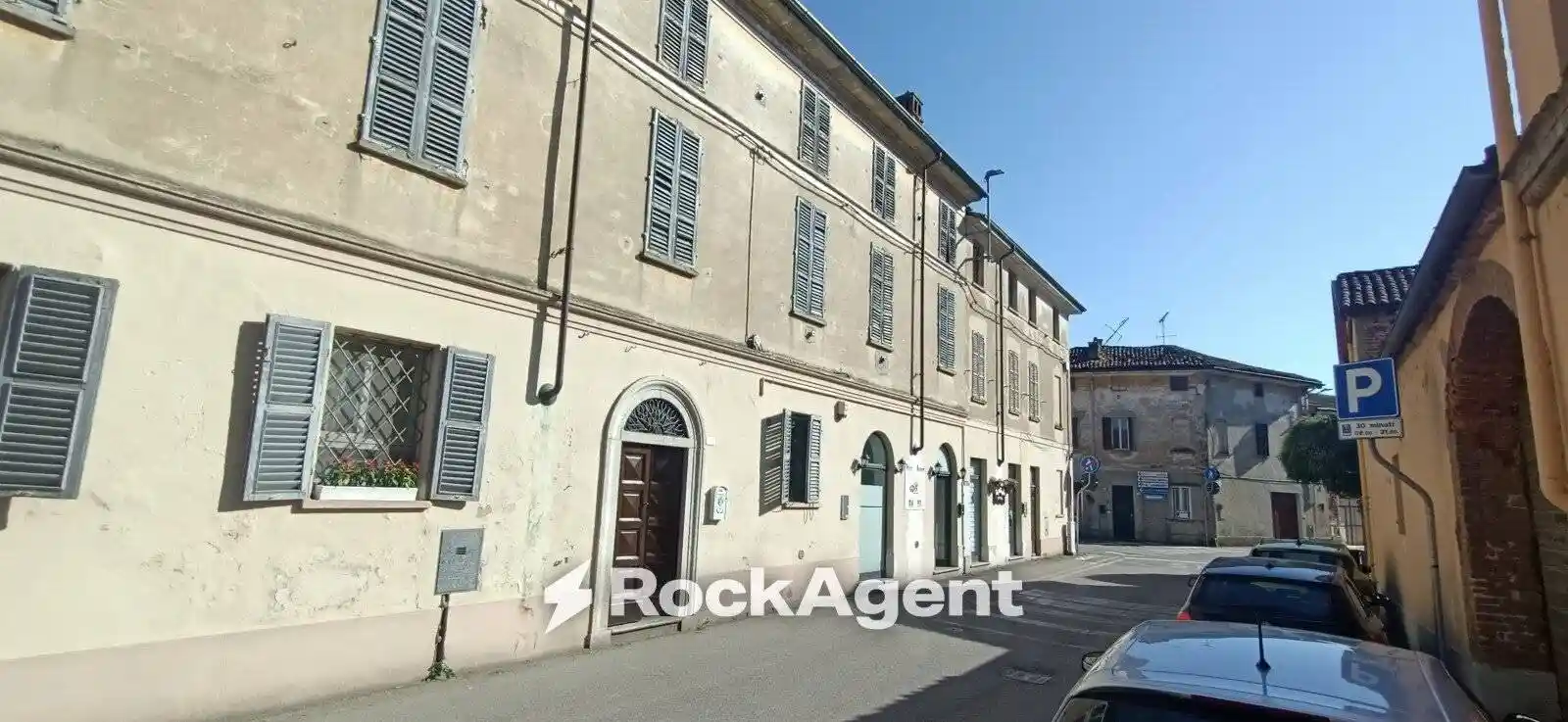 Palazzo - Edificio in vendita a Sartirana Lomellina