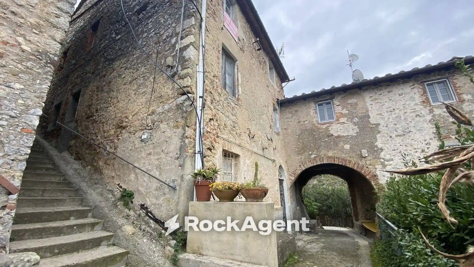 Casa indipendente in vendita a Camaiore