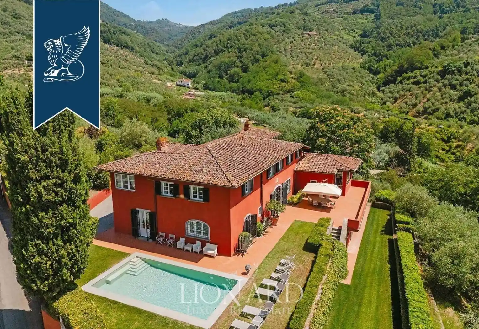 Villa in vendita a Massa e Cozzile