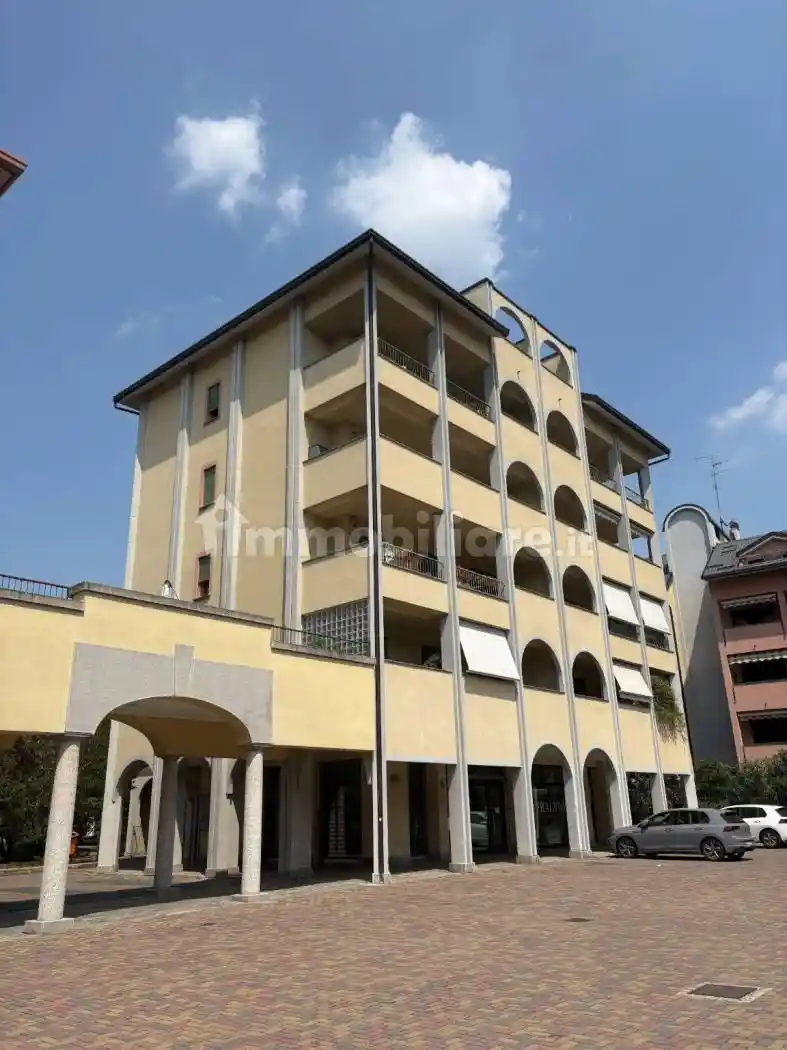 Appartamento in affitto a Lissone