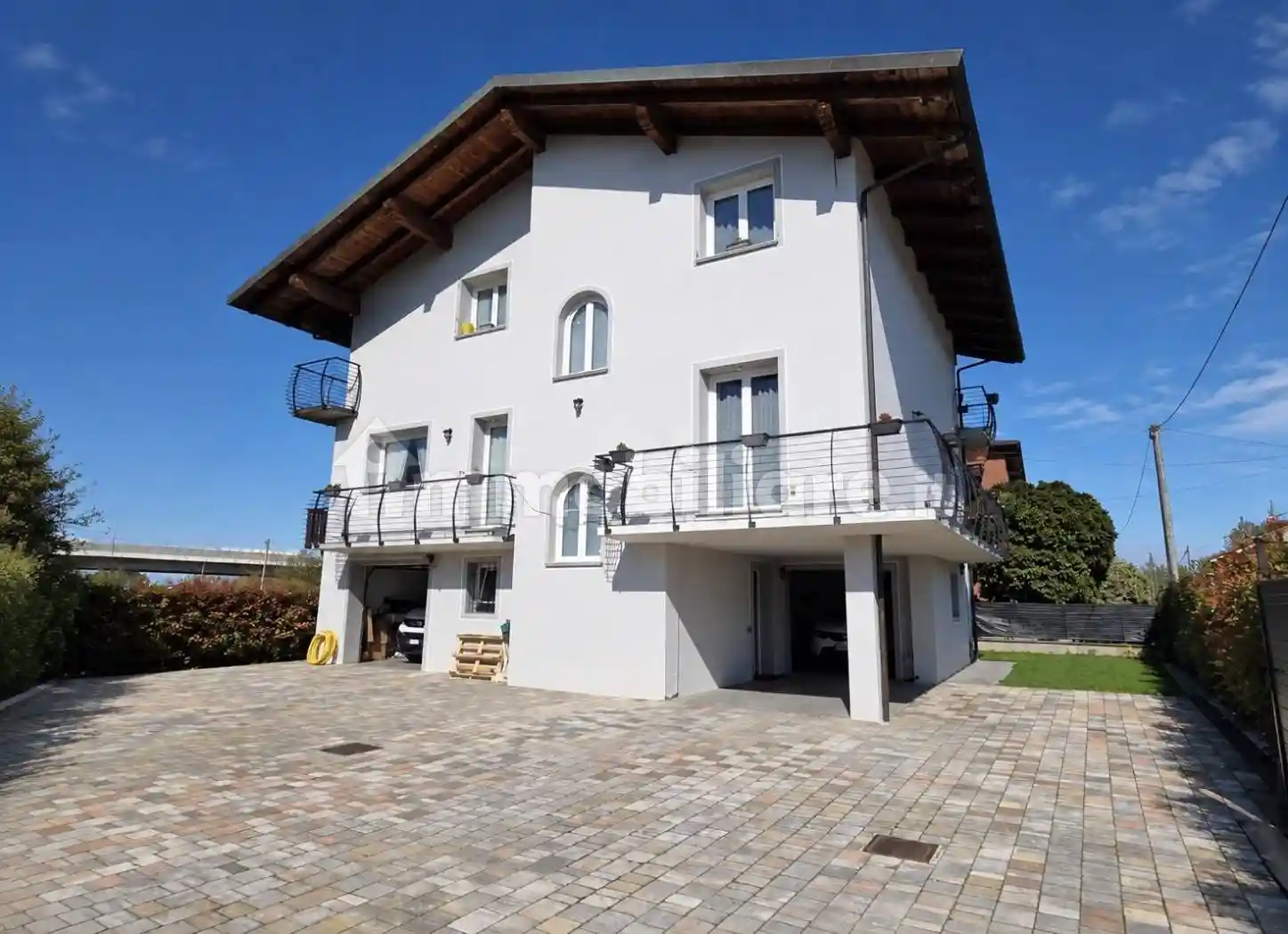 Villa in vendita a Bra