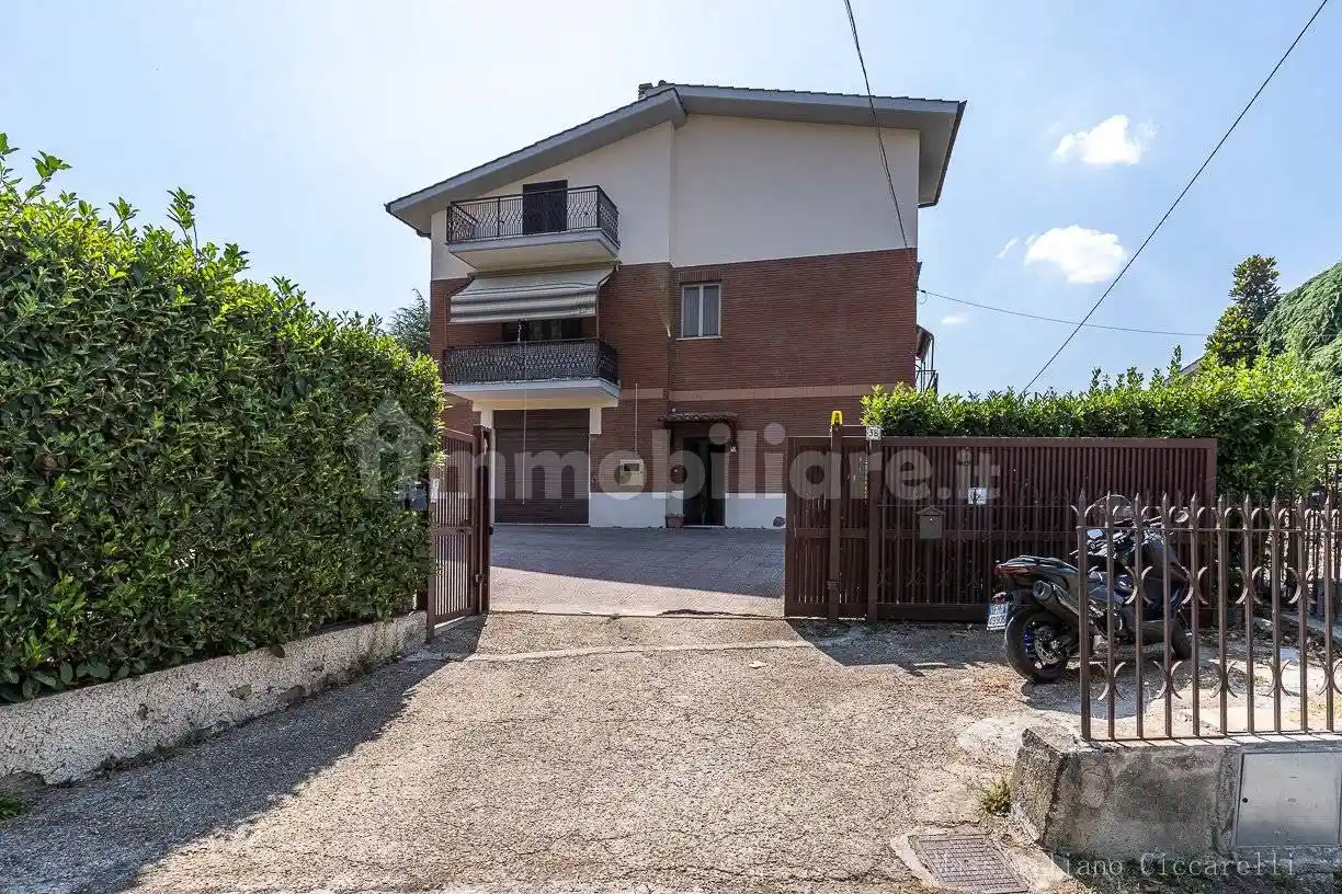 Appartamento in vendita a Castel Gandolfo