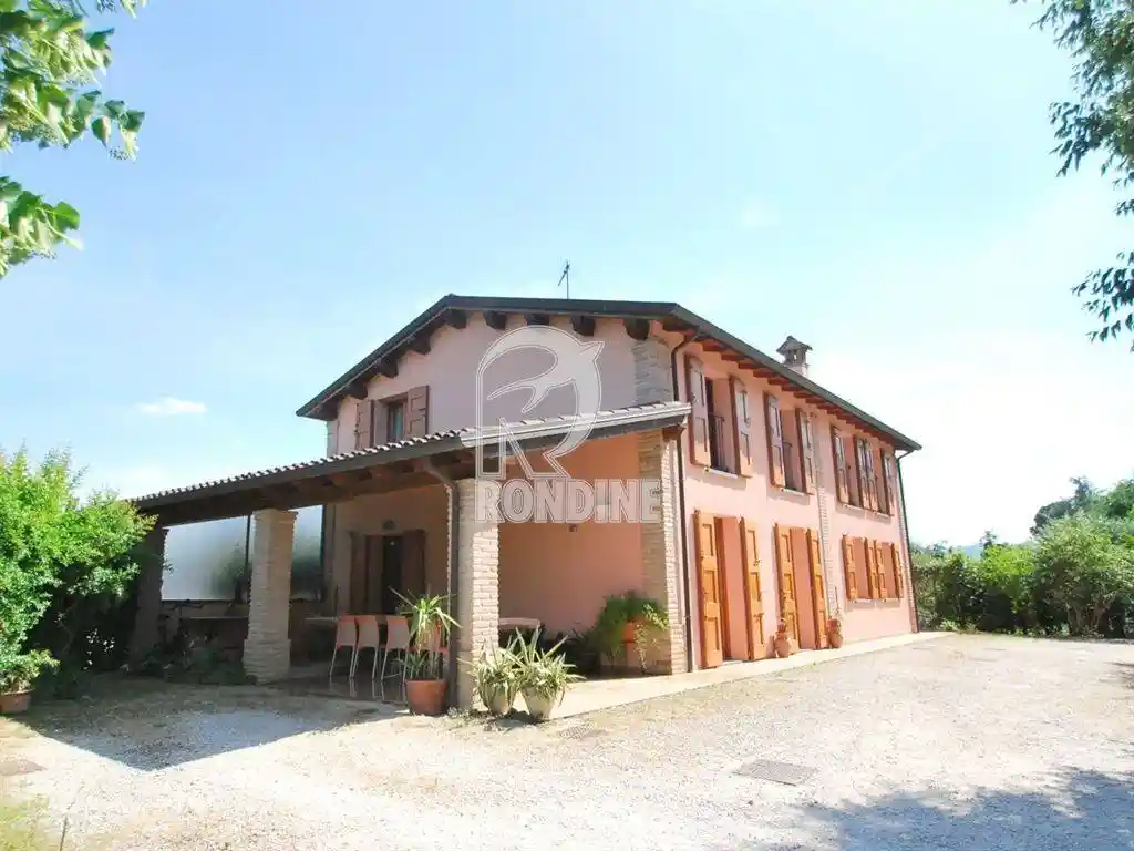 Villa in vendita a Brisighella