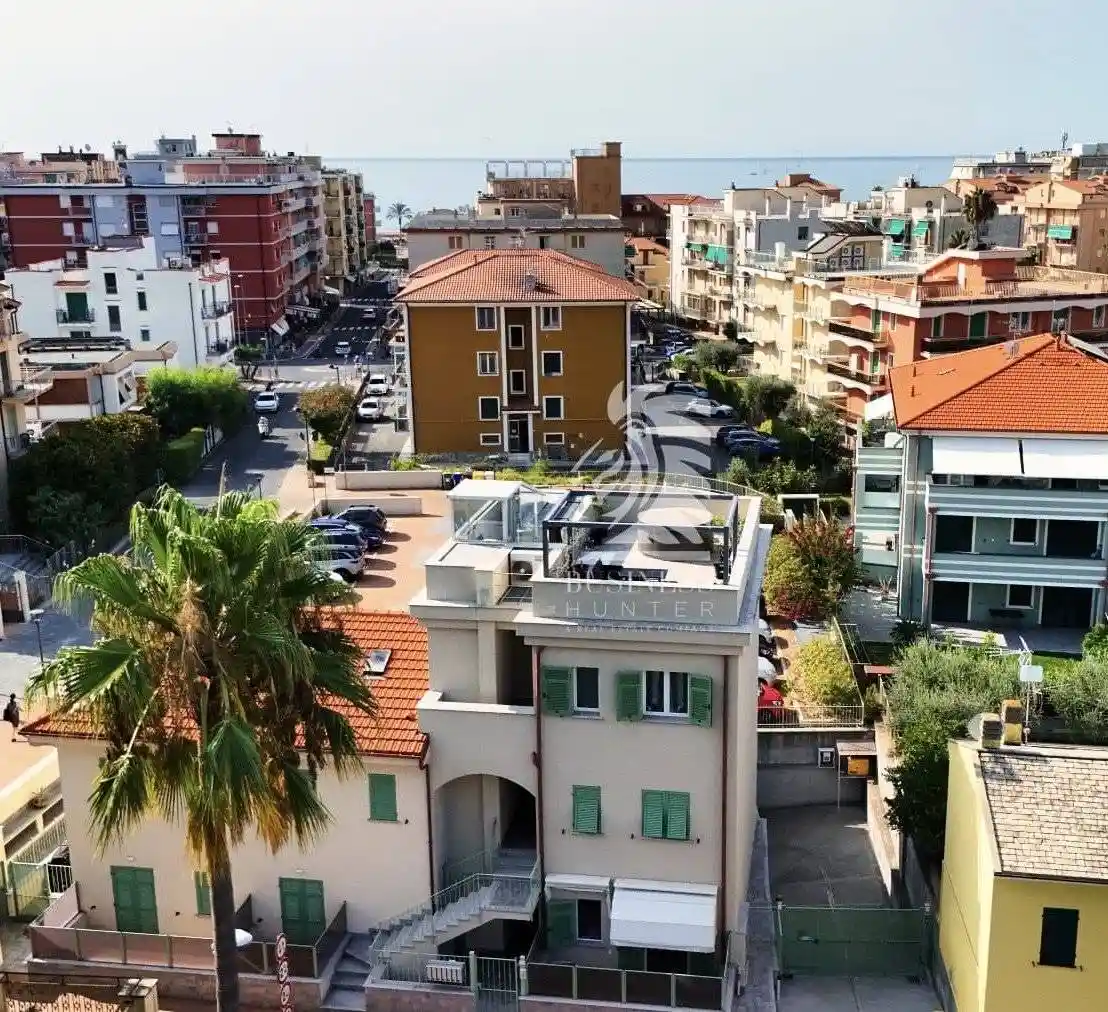 Attico - Mansarda in vendita a Pietra Ligure