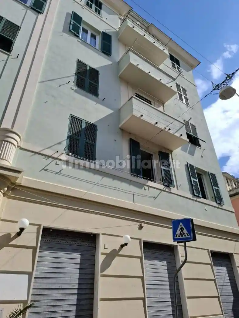Appartamento in affitto a Genova