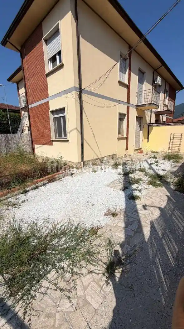 Appartamento in vendita a Camaiore