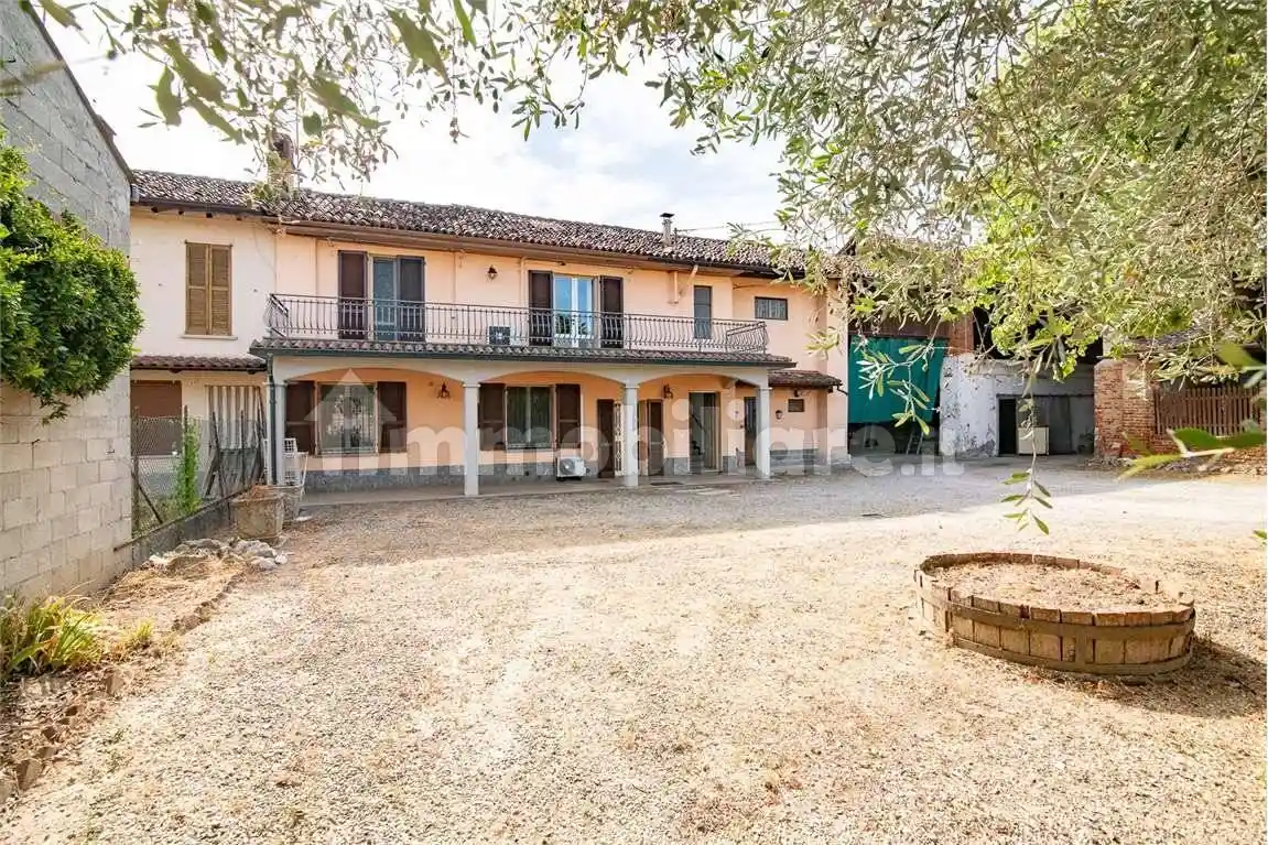 Casa indipendente in vendita a Miradolo Terme