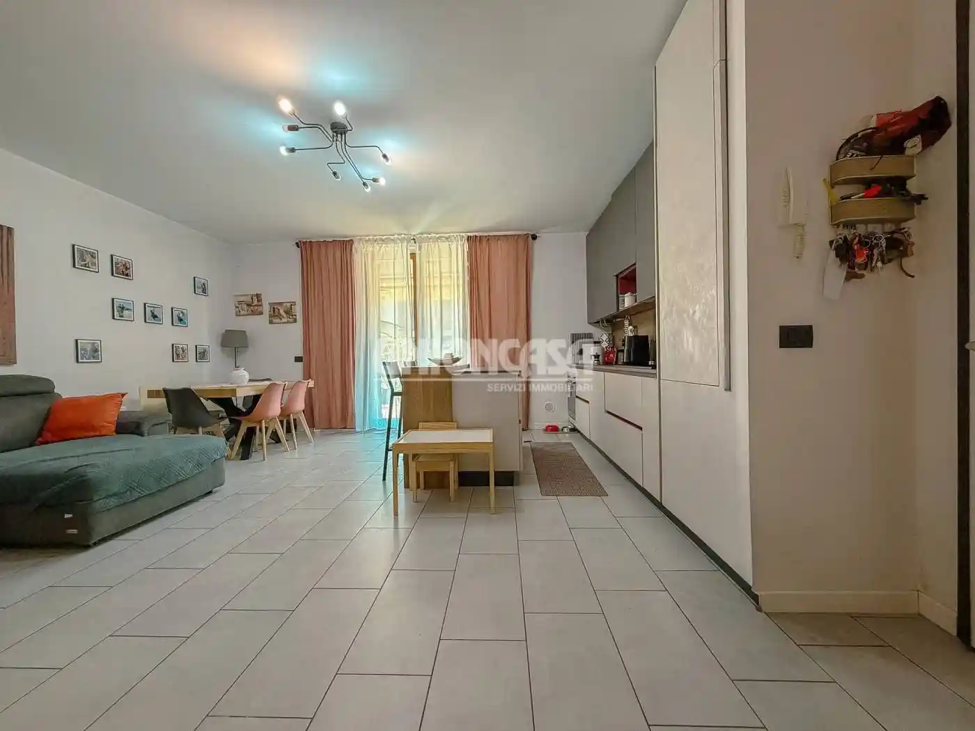 Appartamento in vendita a Lomazzo