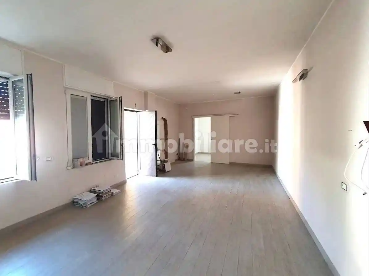 Appartamento in vendita a Legnano