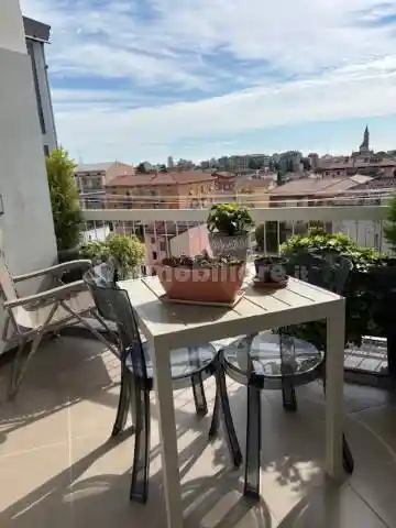 Appartamento in vendita a Piacenza