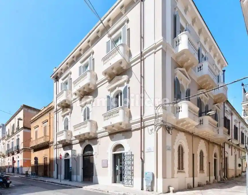 Appartamento in affitto a Brindisi