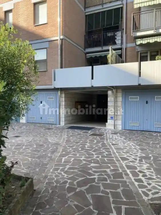 Appartamento in vendita a Modena