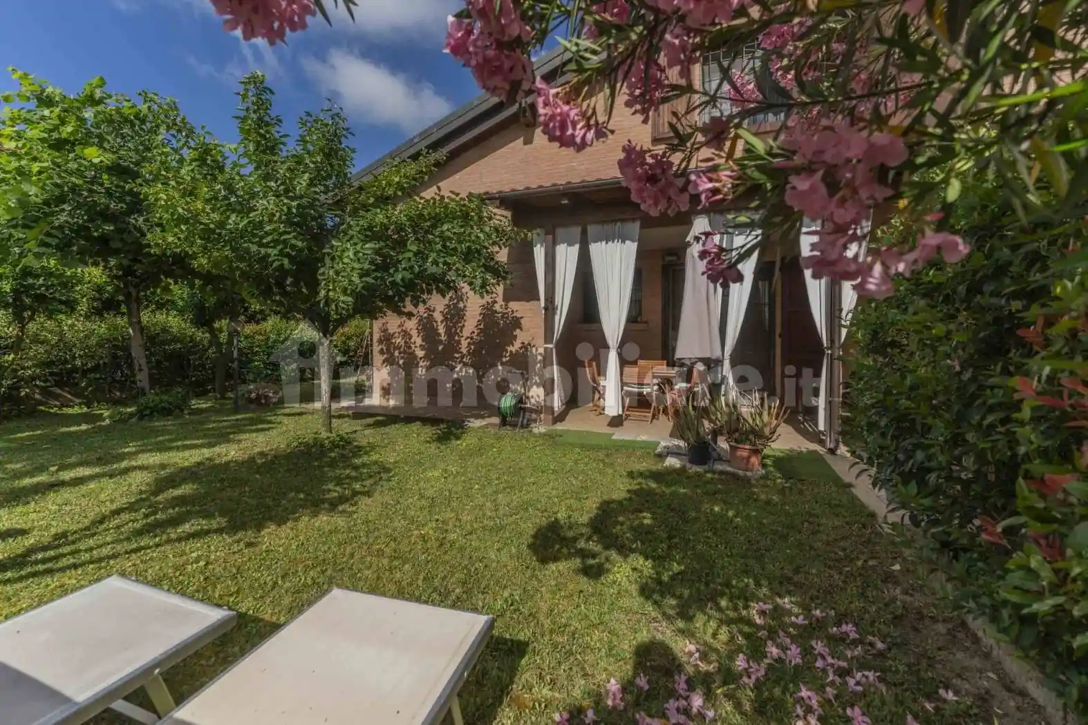 Villa in vendita a Bentivoglio