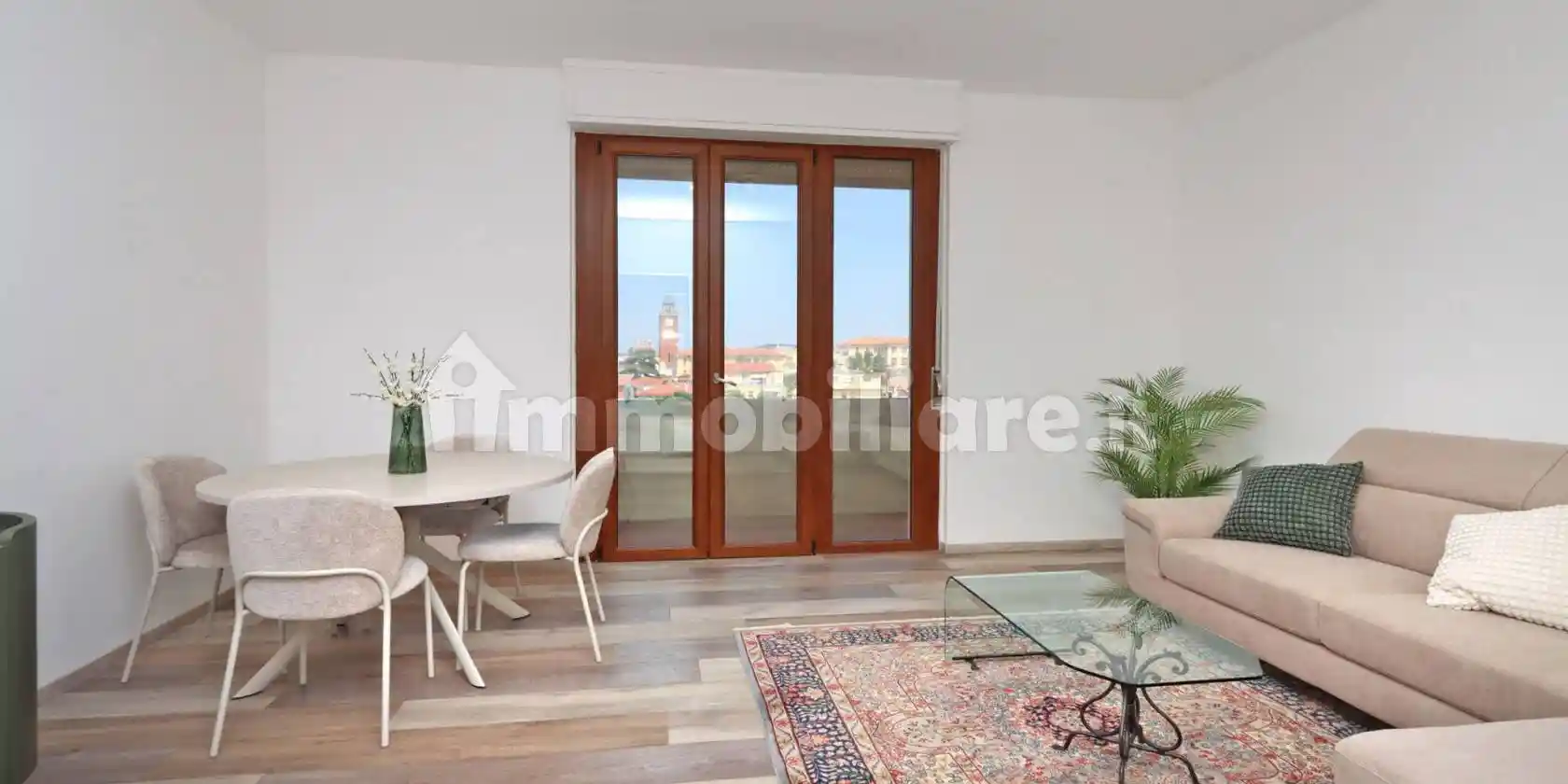 Appartamento in vendita a Livorno