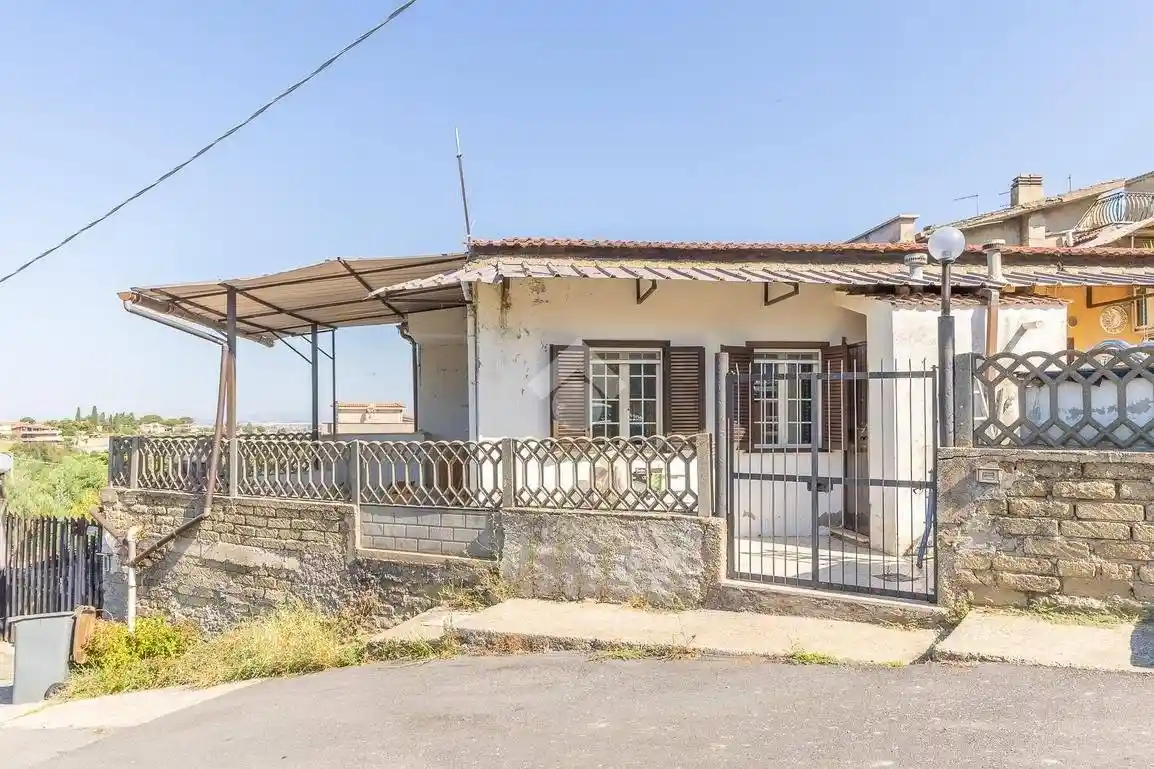 Villa in vendita a Zagarolo