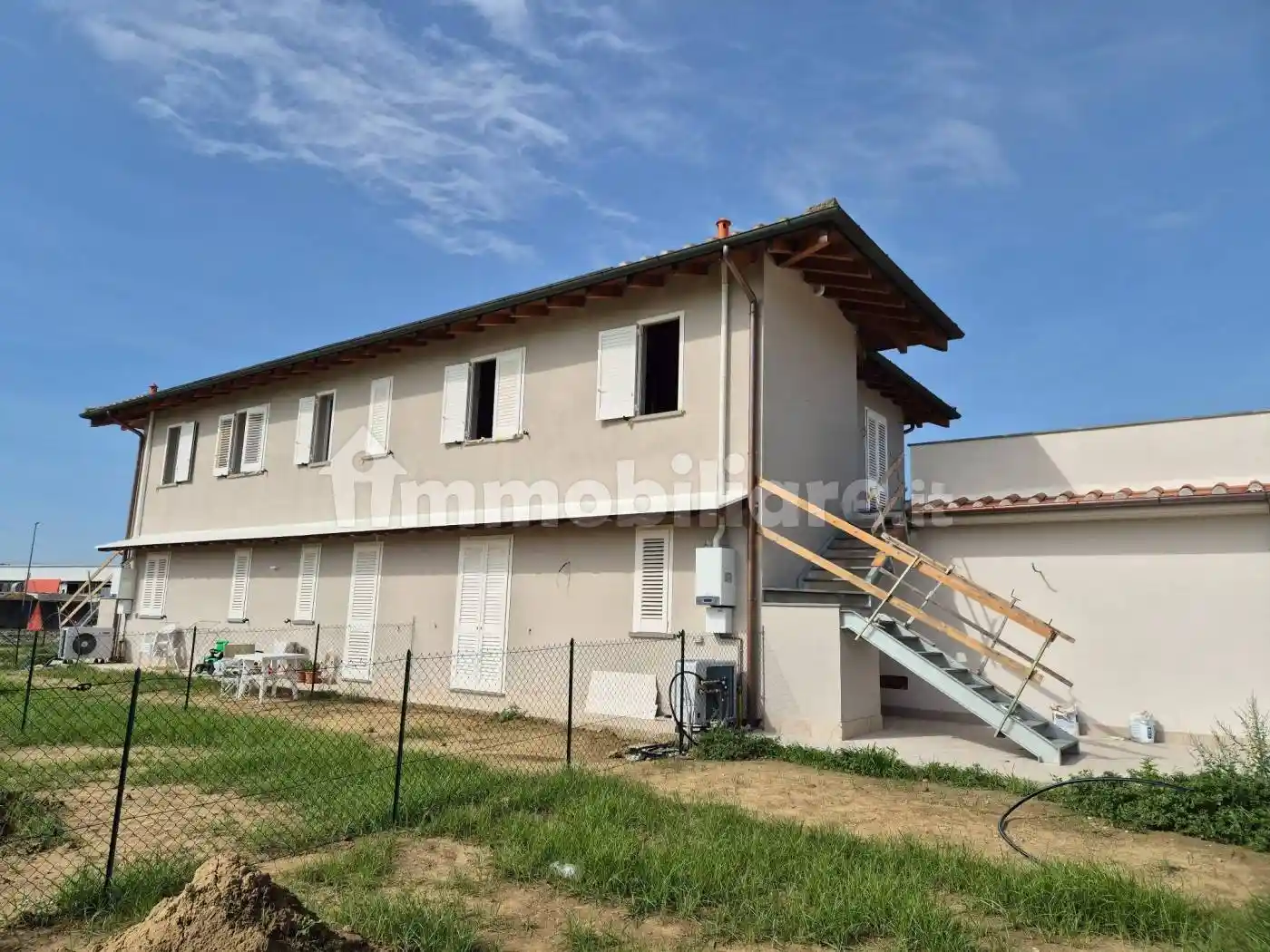 Casa indipendente in vendita a Pontedera
