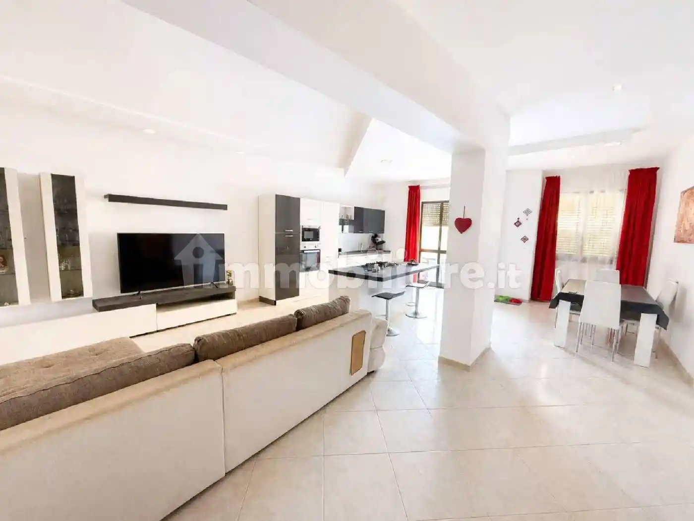 Appartamento in vendita a Floridia