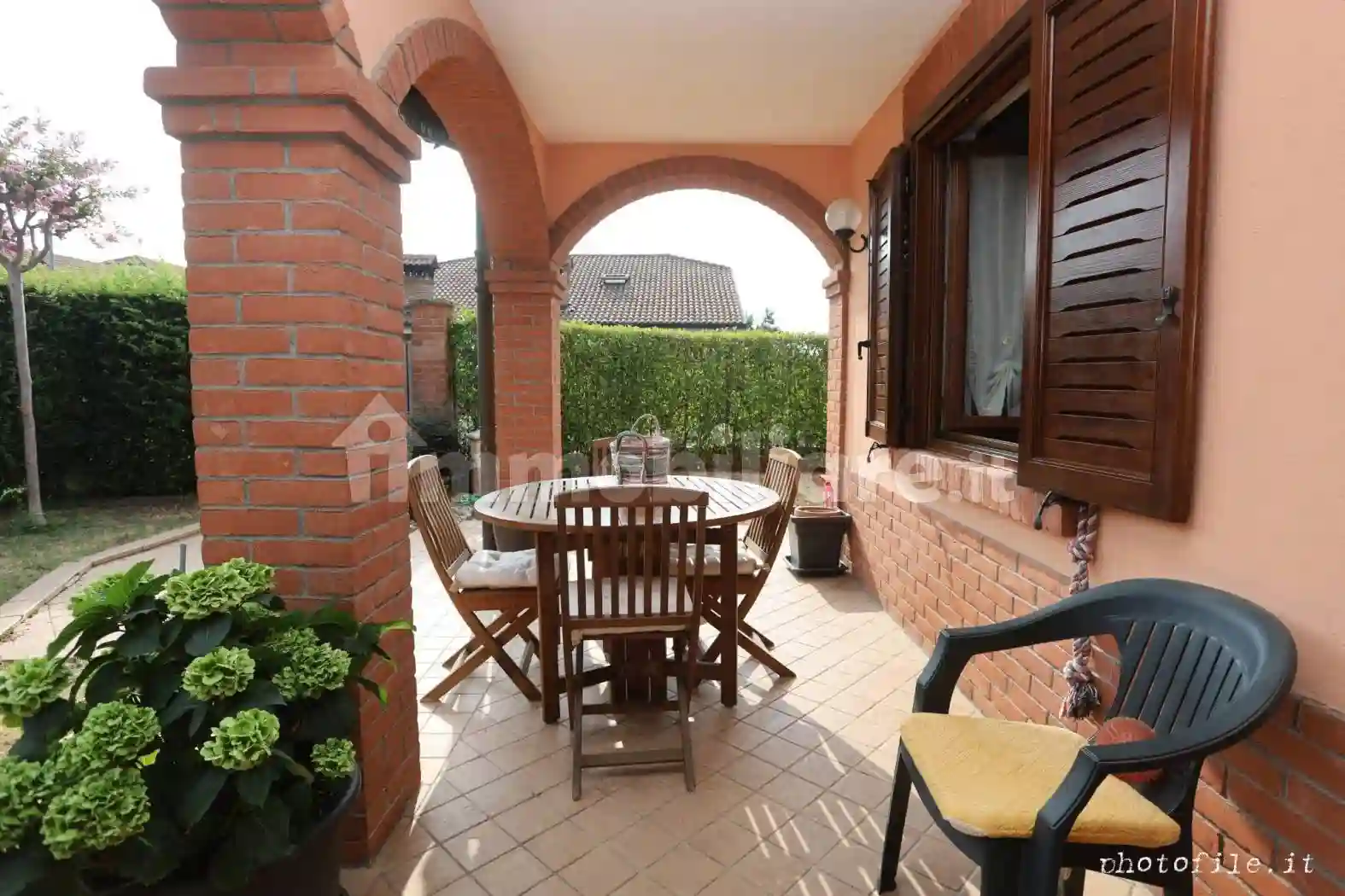 Villa - foto 2