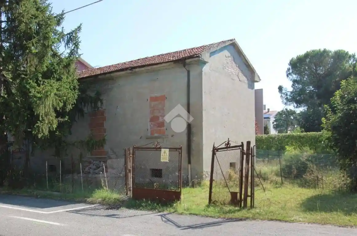 Casa indipendente in vendita a Cesena