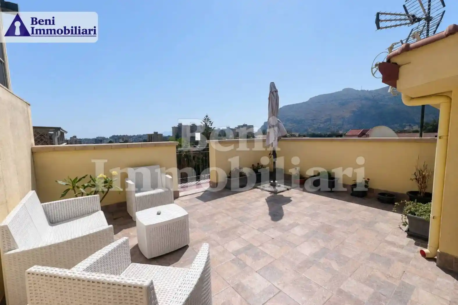 Appartamento in vendita a Palermo