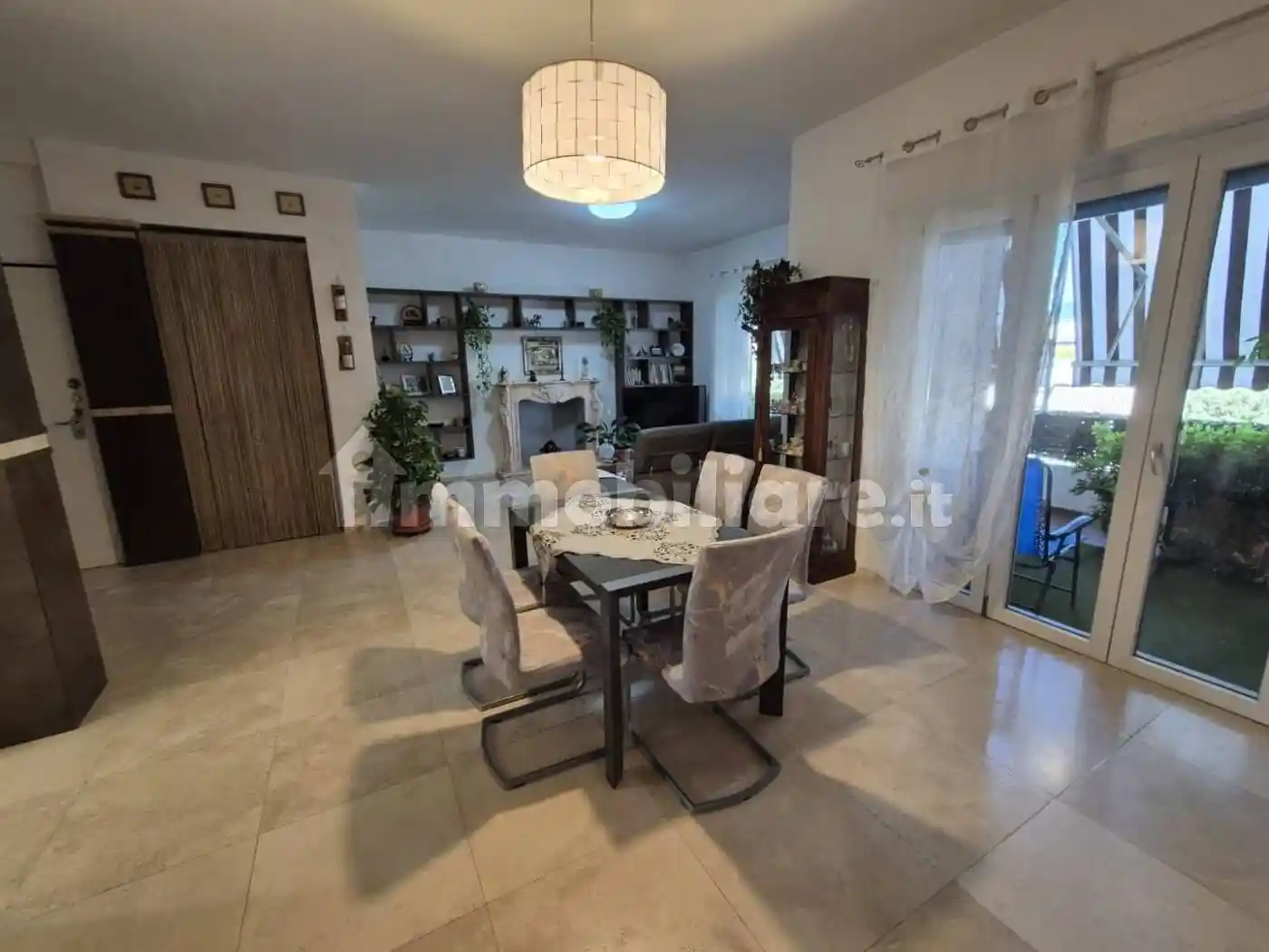 Appartamento in vendita a Carrara