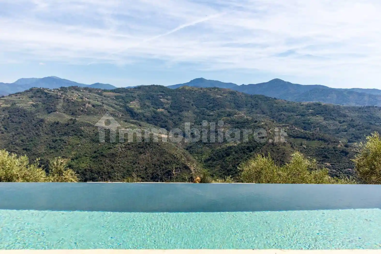 Villa in vendita a Dolceacqua