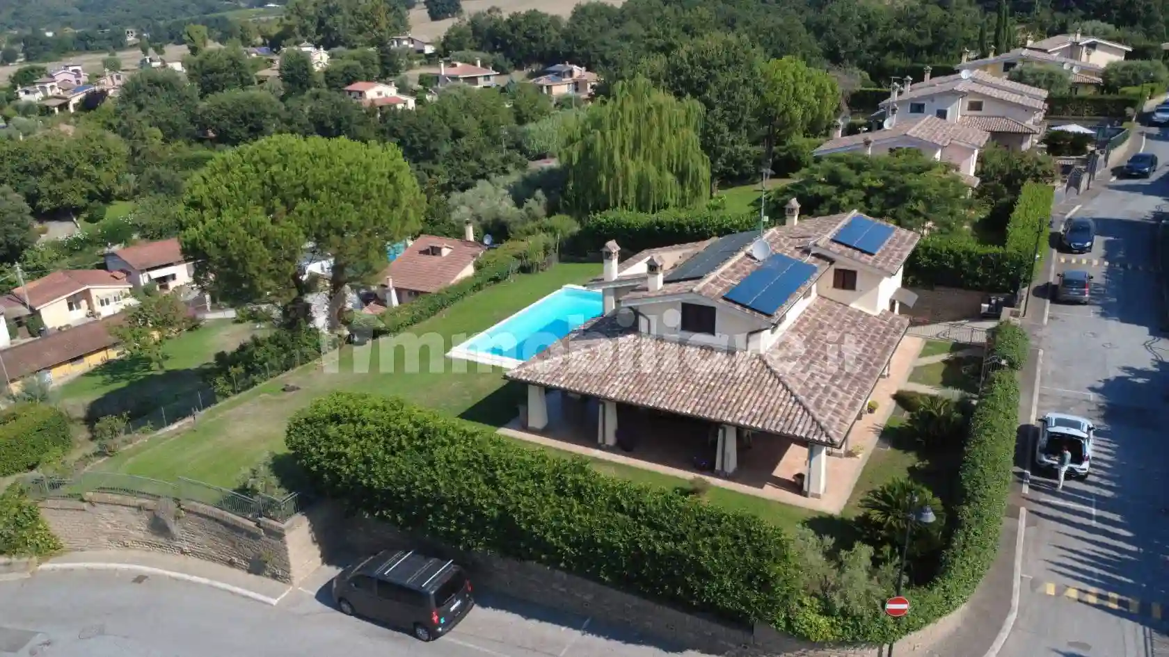 Villa - foto 2