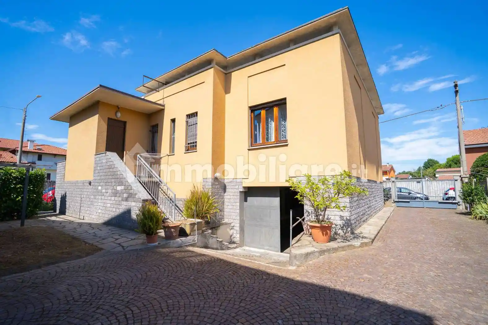 Villa in vendita a Abbiategrasso