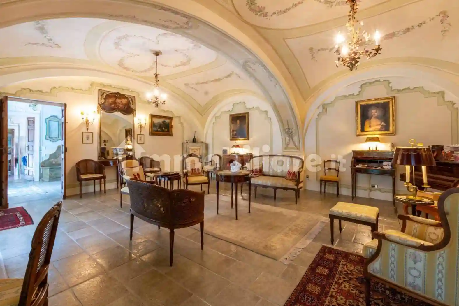 Villa - foto 2