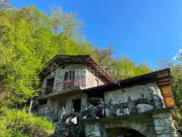 Rustico - Casale in vendita a Gandino