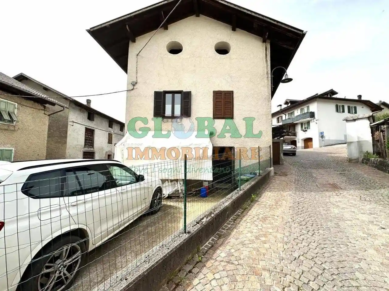 Casa indipendente in vendita a Torcegno