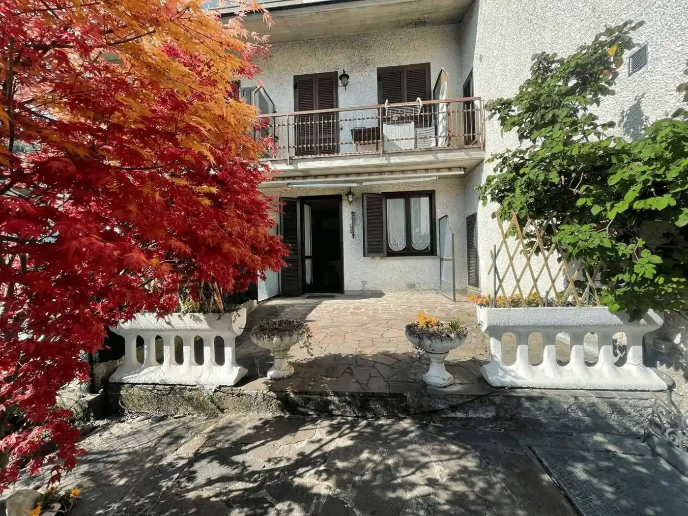 Appartamento in vendita a Spinone al Lago